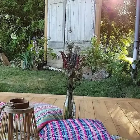 La Grange Nyaraló *